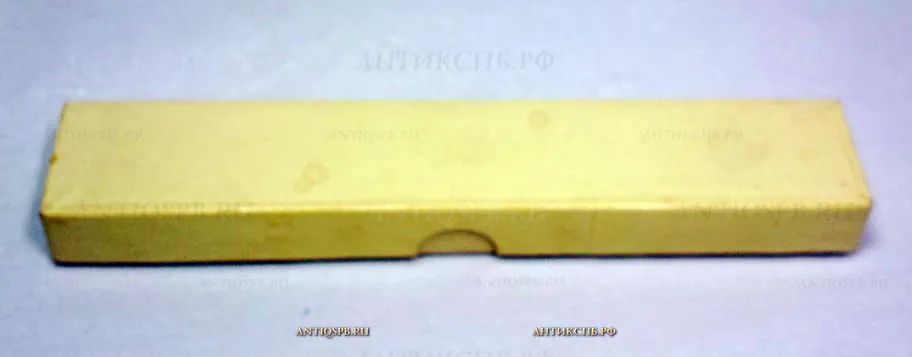 Бусы и серьги из янтаря. СССР. Калининград. Вт. пол. ХХ века. №20558